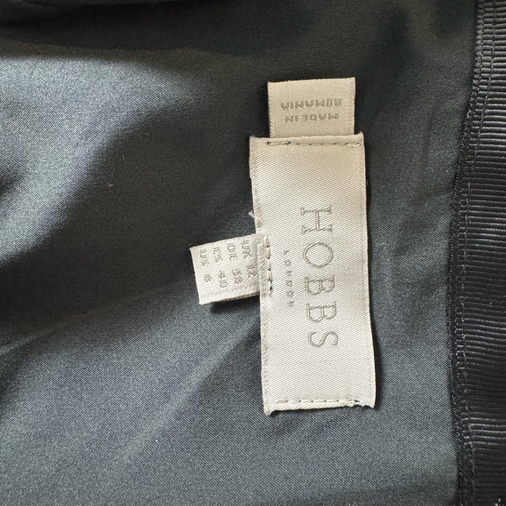 Hobbs London Gray Plaid Pencil Skirt	
Size 8 Office - Picture 5 of 7